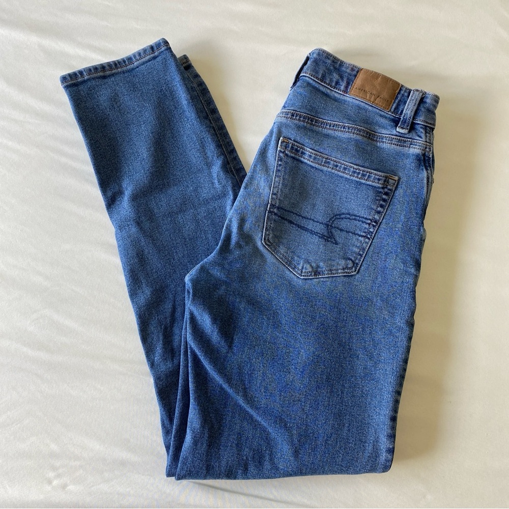 American Eagle Mom Jeans